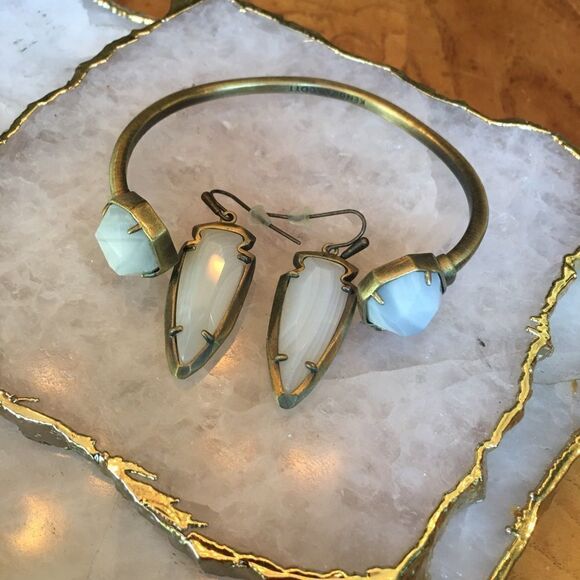 KENDRA SCOTT Bracelet!  - Picture 10 of 16